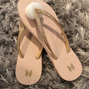 Victoria Secrets Sparkle Flip Flop, Sandals